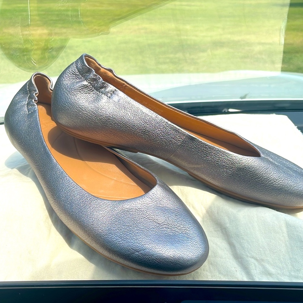 Dansko Metallic Leather Silver Ballet Shoe  Flats 39